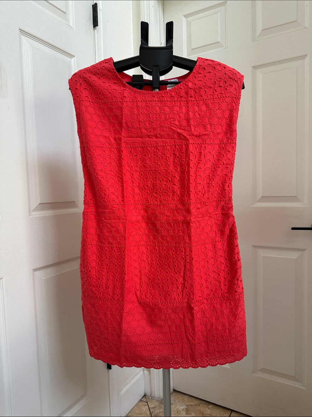Cole Daniel Women’s Red /Coral Sleeveless Sheath Eyelet Dress in Size XS